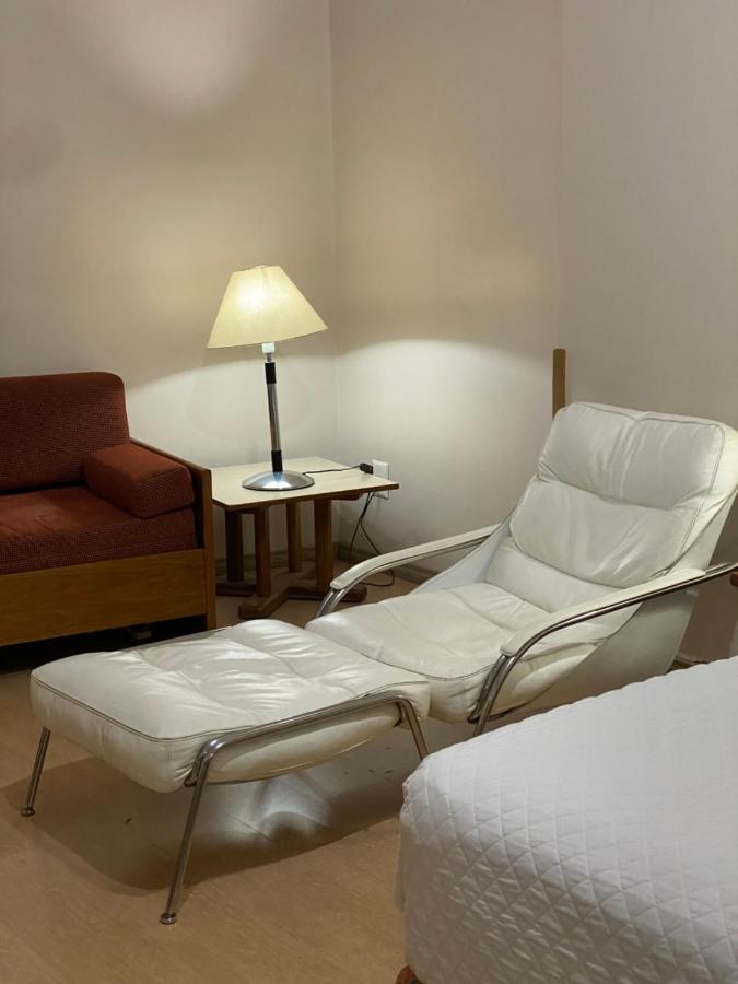 Executive Suite,1376423216:JPEG